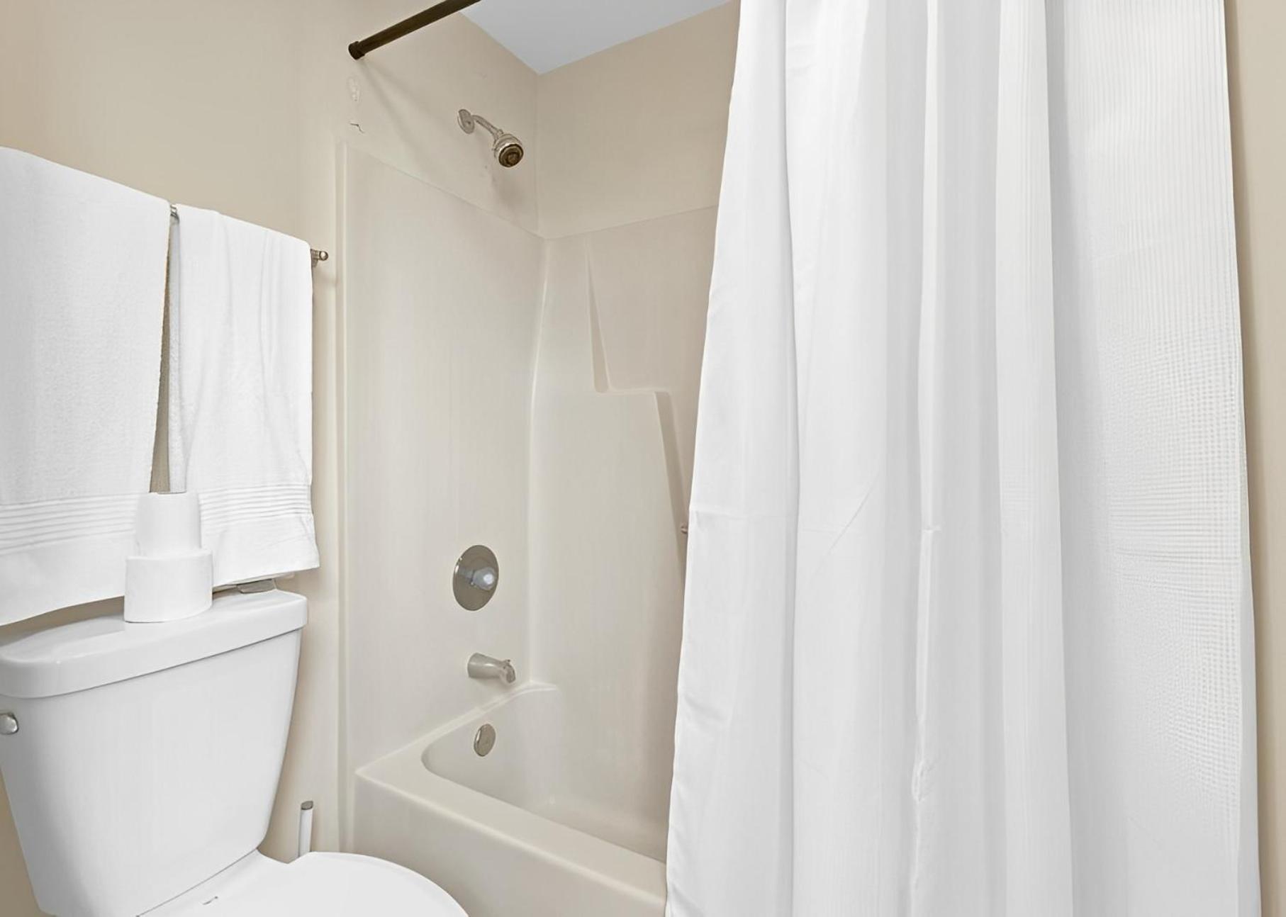 Bright And Cozy 1-Br Condo, Wifi Wilmington Zewnętrze zdjęcie